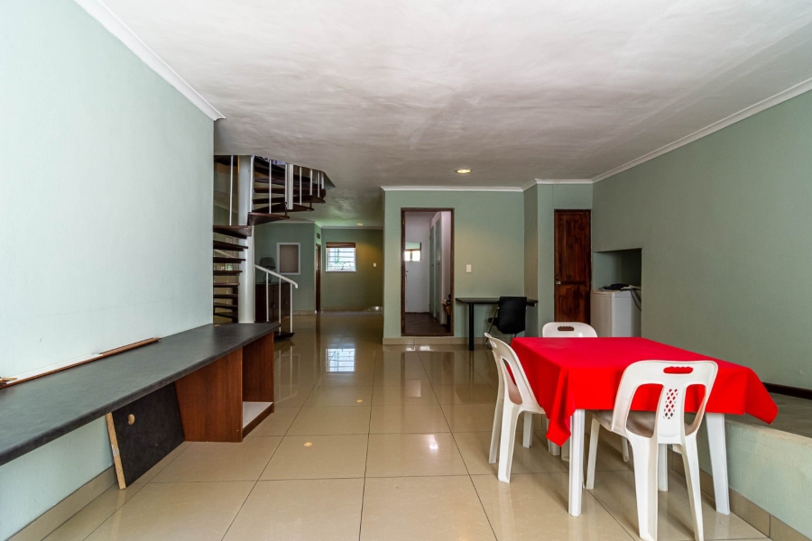 11 Bedroom Property for Sale in Gordons Bay Village Western Cape